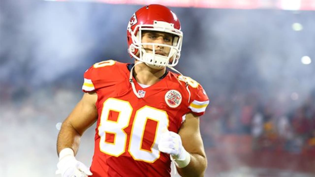 Chiefs Sign TE Anthony Fasano