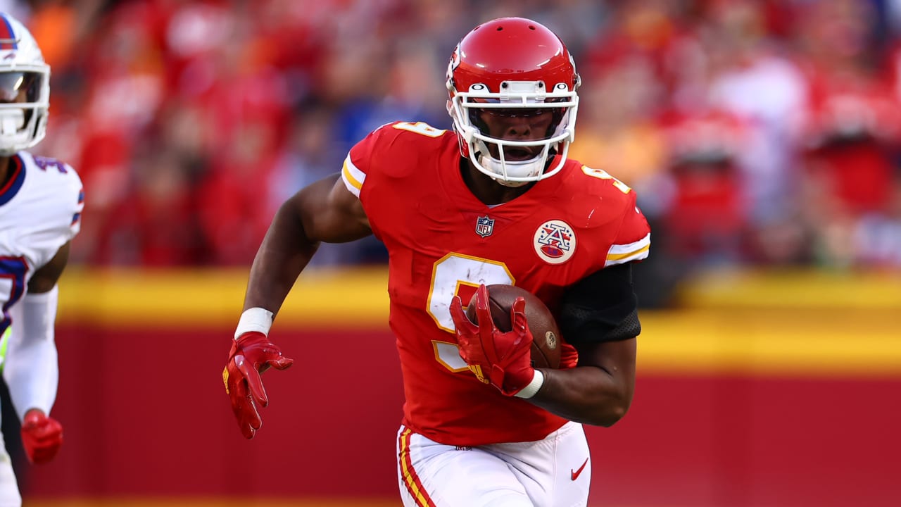 Emotional JuJu Smith-Schuster grateful to 'chase a Super Bowl ring' with  Chiefs