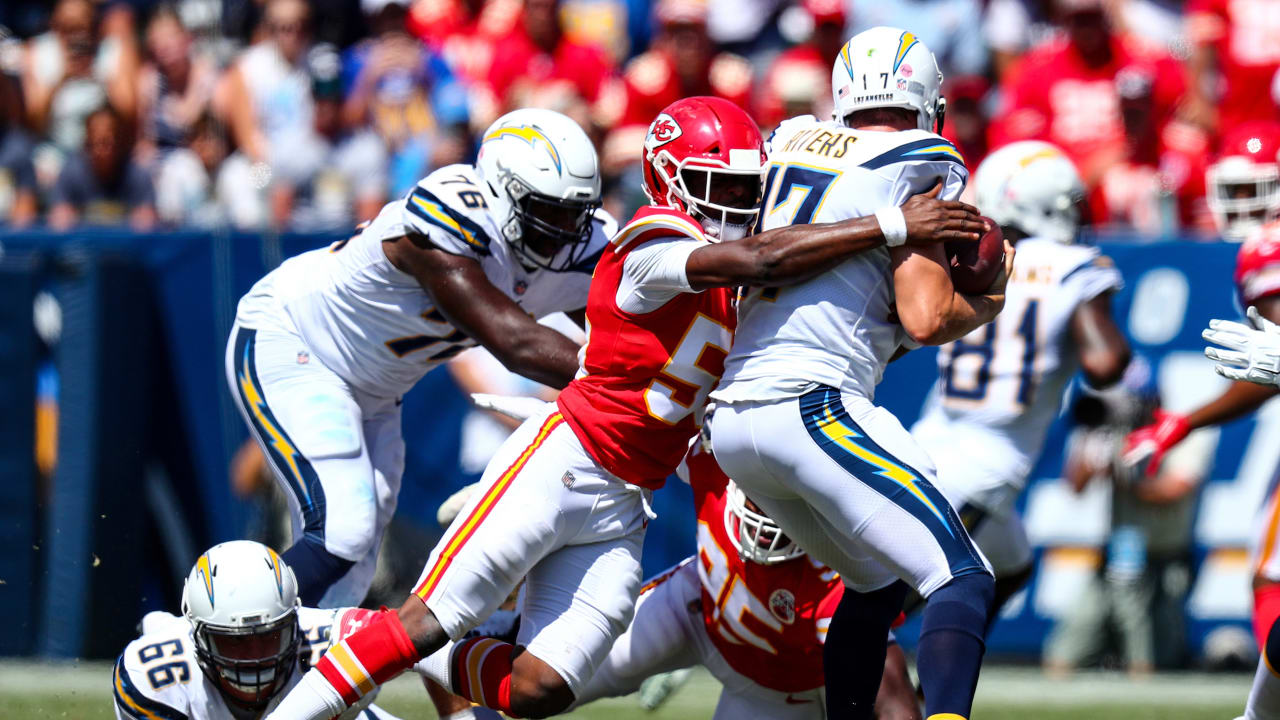 Chiefs' Dee Ford leads all NFL edge rushers in pressures, says PFF