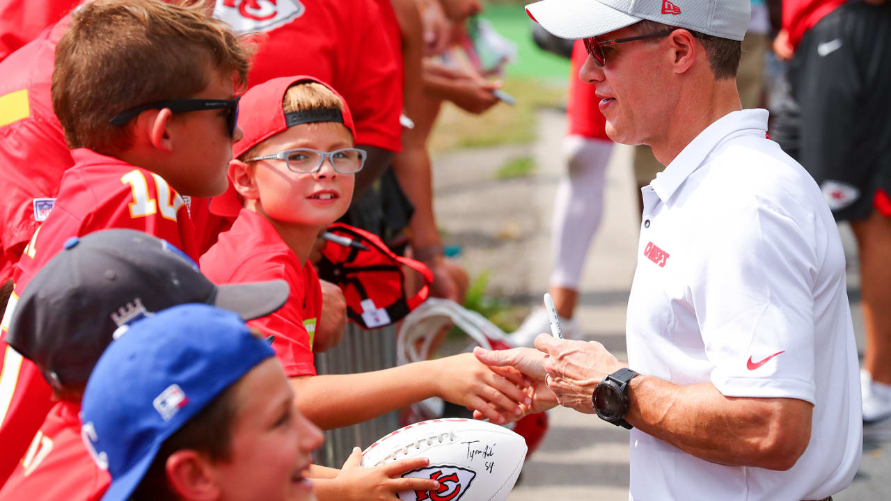 Kansas City Chiefs chairman Clark Hunt prefers Arrowhead