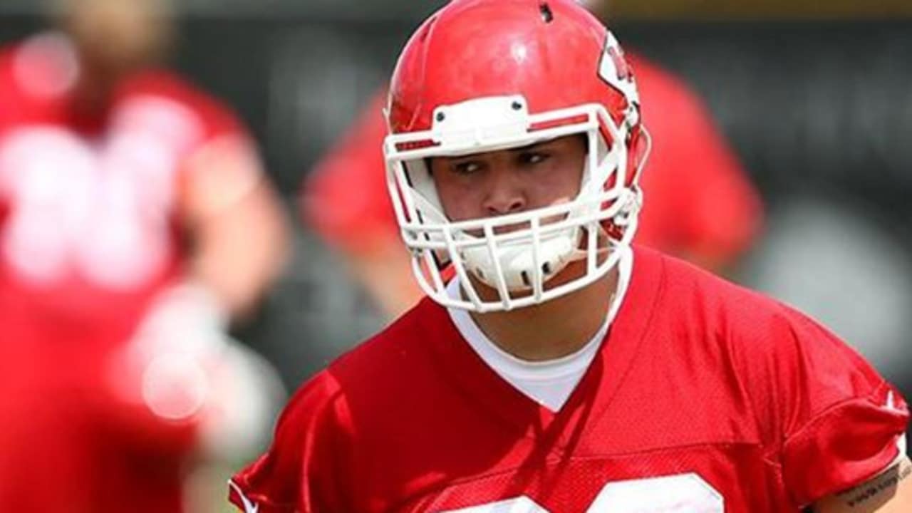 Chiefs TE James O'Shaughnessy Already Getting Help from Travis Kelce