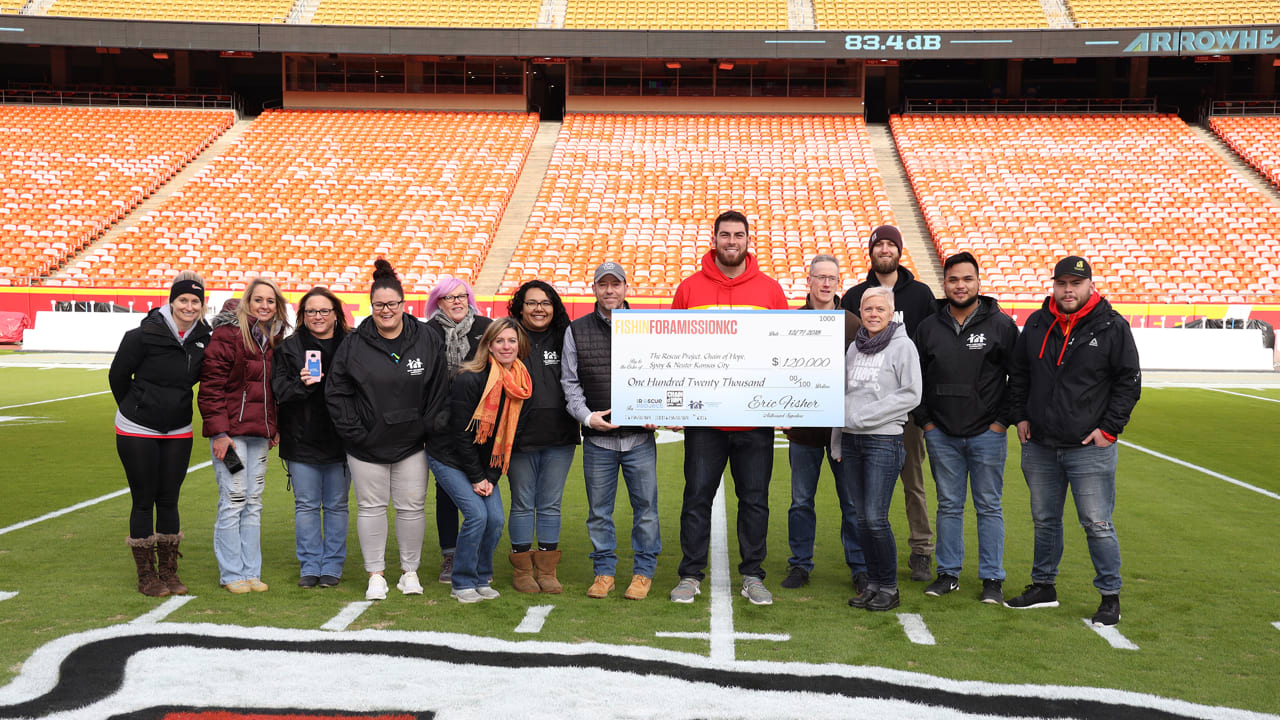 Kansas City Chiefs nominate LT Eric Fisher for Salute to Service Award