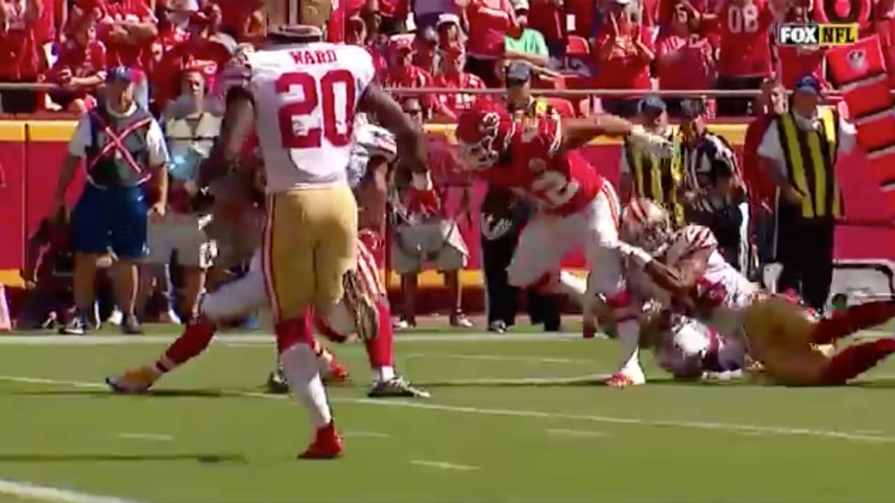 Anthony Sherman Bulldozes to 1-Yard Line on Catch and Run