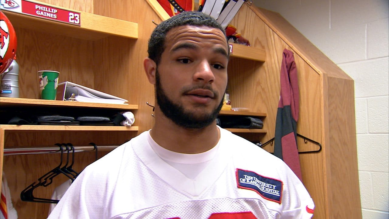 Locker Room 10/2: Phillip Gaines