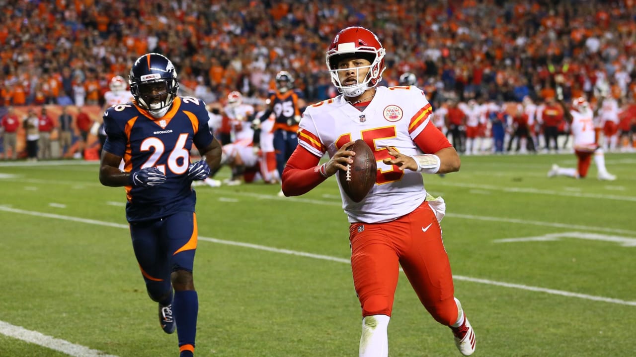 Kansas City Chiefs' Patrick Mahomes gets rushing TD vs. Denver Broncos