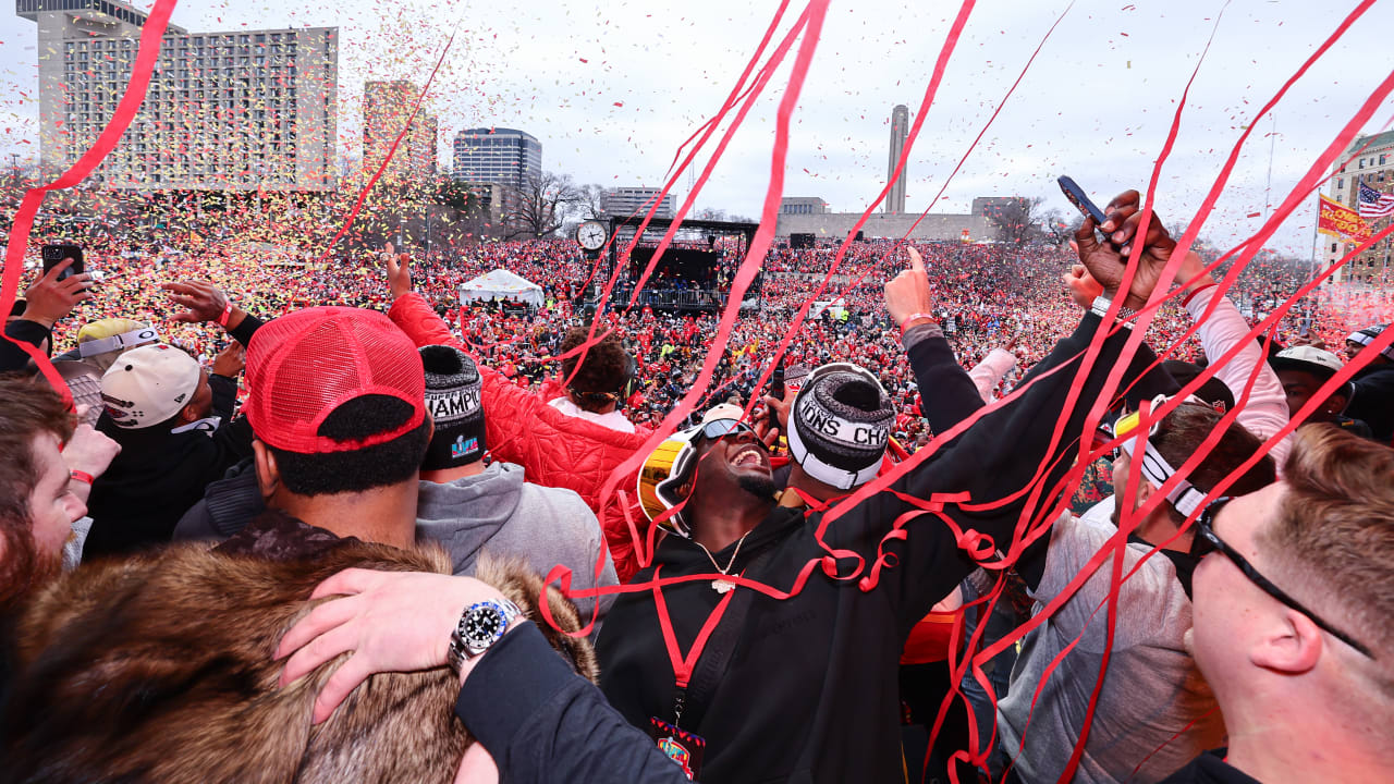 The best Chiefs Super Bowl parade moments from 2023 celebration