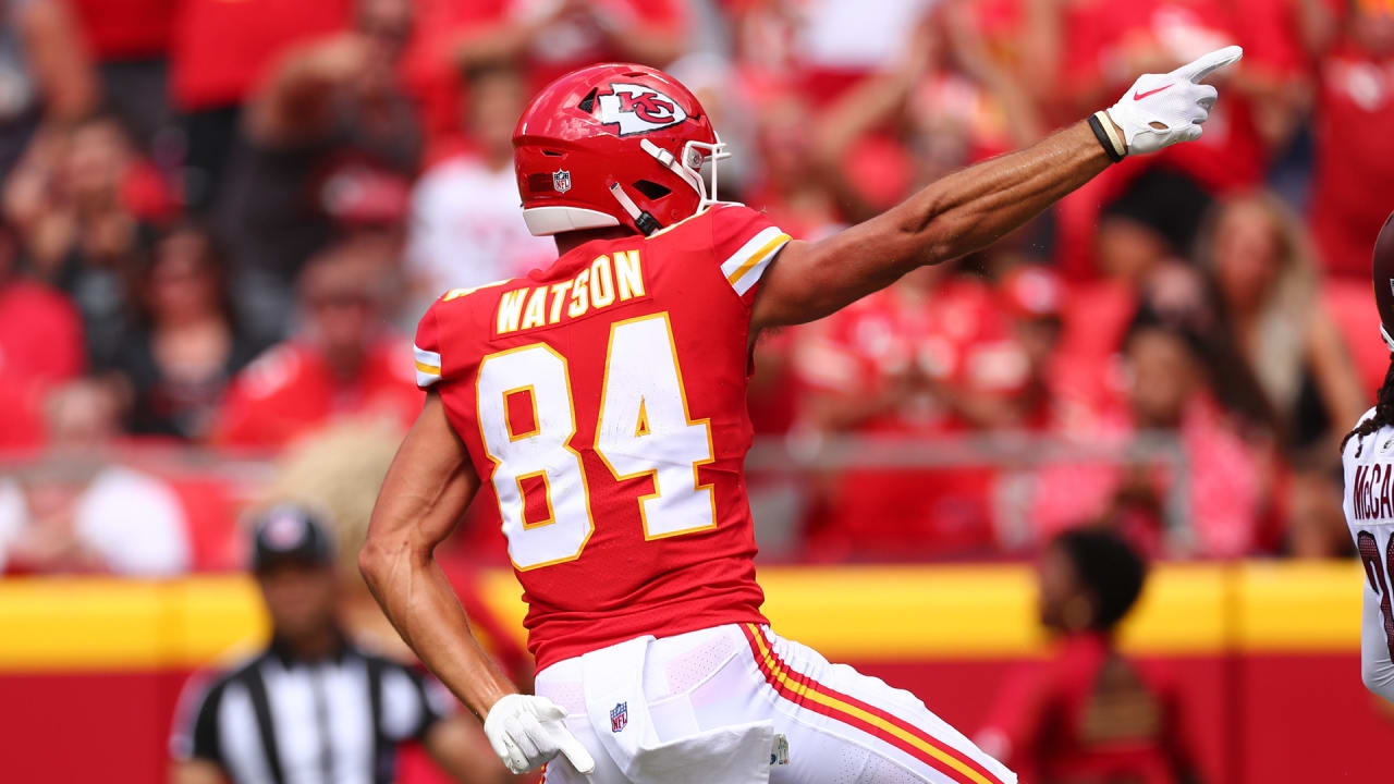 Justin Watson's Chiefs contract: How much will Patrick Mahomes' reliable  weapon earn in Kansas City return?