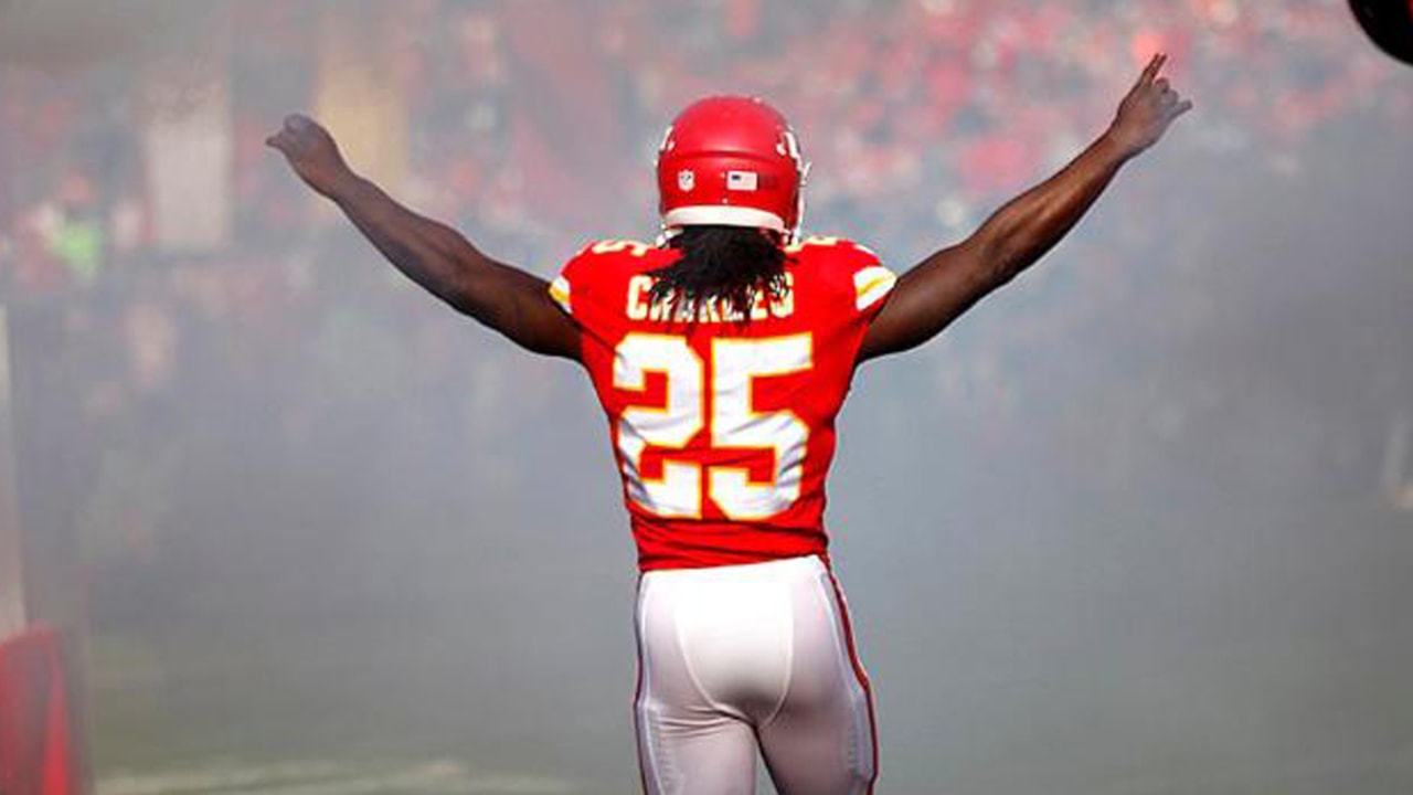 Jamaal Charles 95 Kansas City Chiefs player football poster shirt