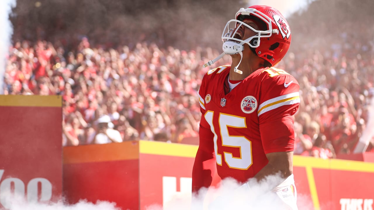 Kansas City Chiefs wide receiver Justin Watson (84) sets up for a play  during the second half of an NFL football game against the Jacksonville  Jaguars, Sunday, Sept. 17, 2023, in Jacksonville