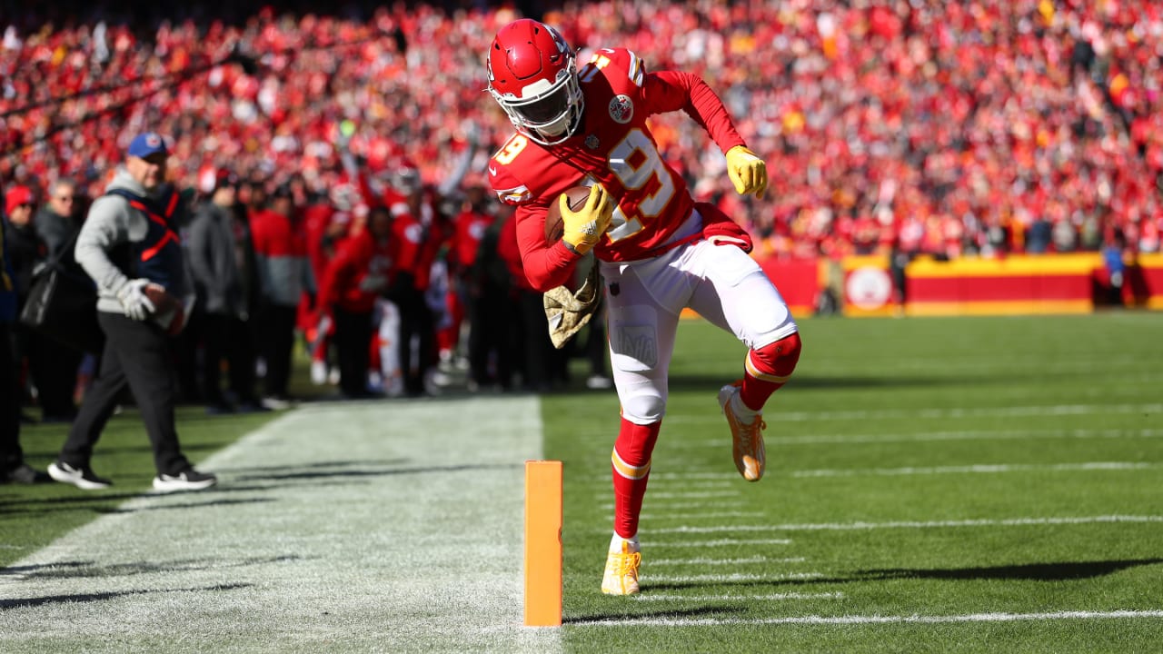 Chiefs dropped passes: How error-filled game by Kadarius Toney