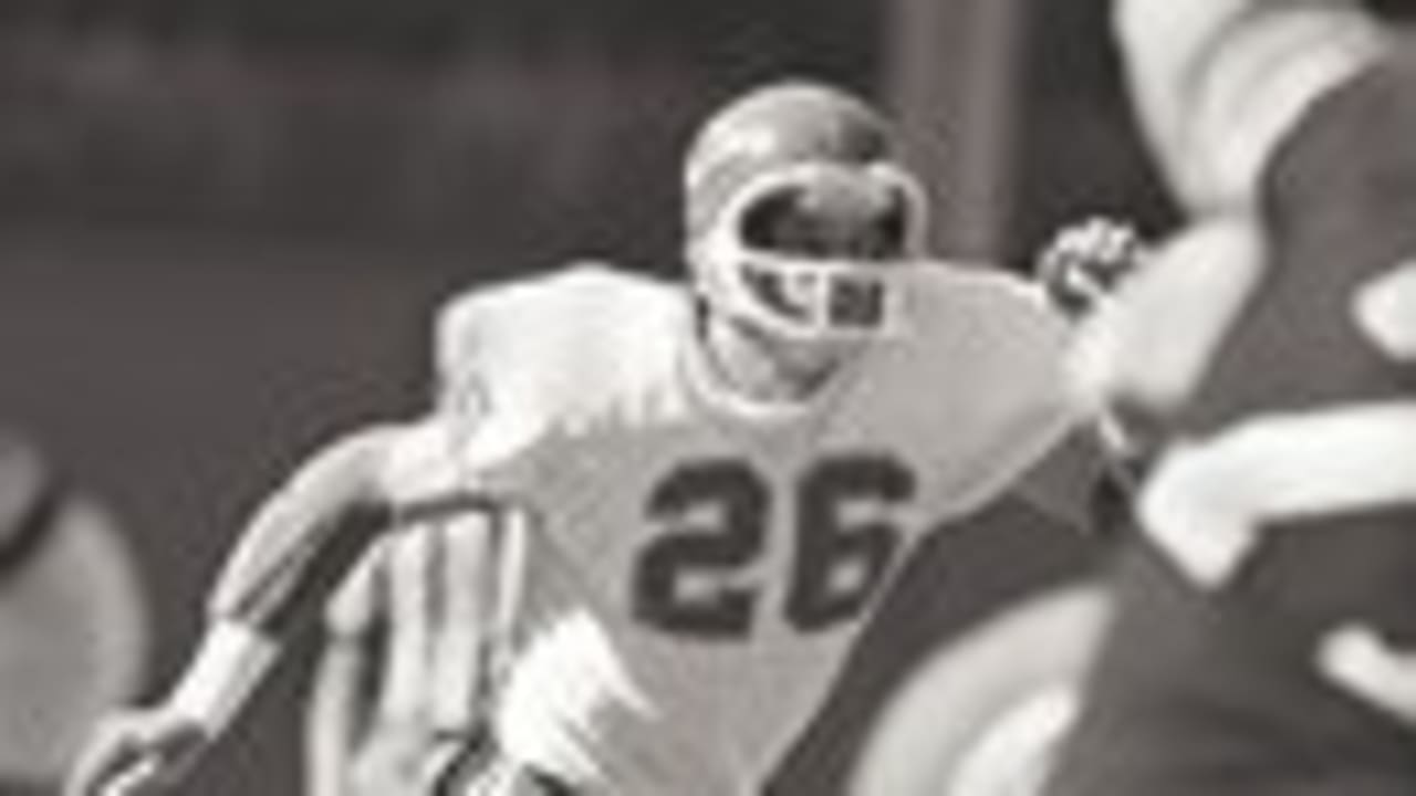 Chiefs safety Johnny Robinson earned the Pro Football Hall of Fame -  Arrowhead Pride