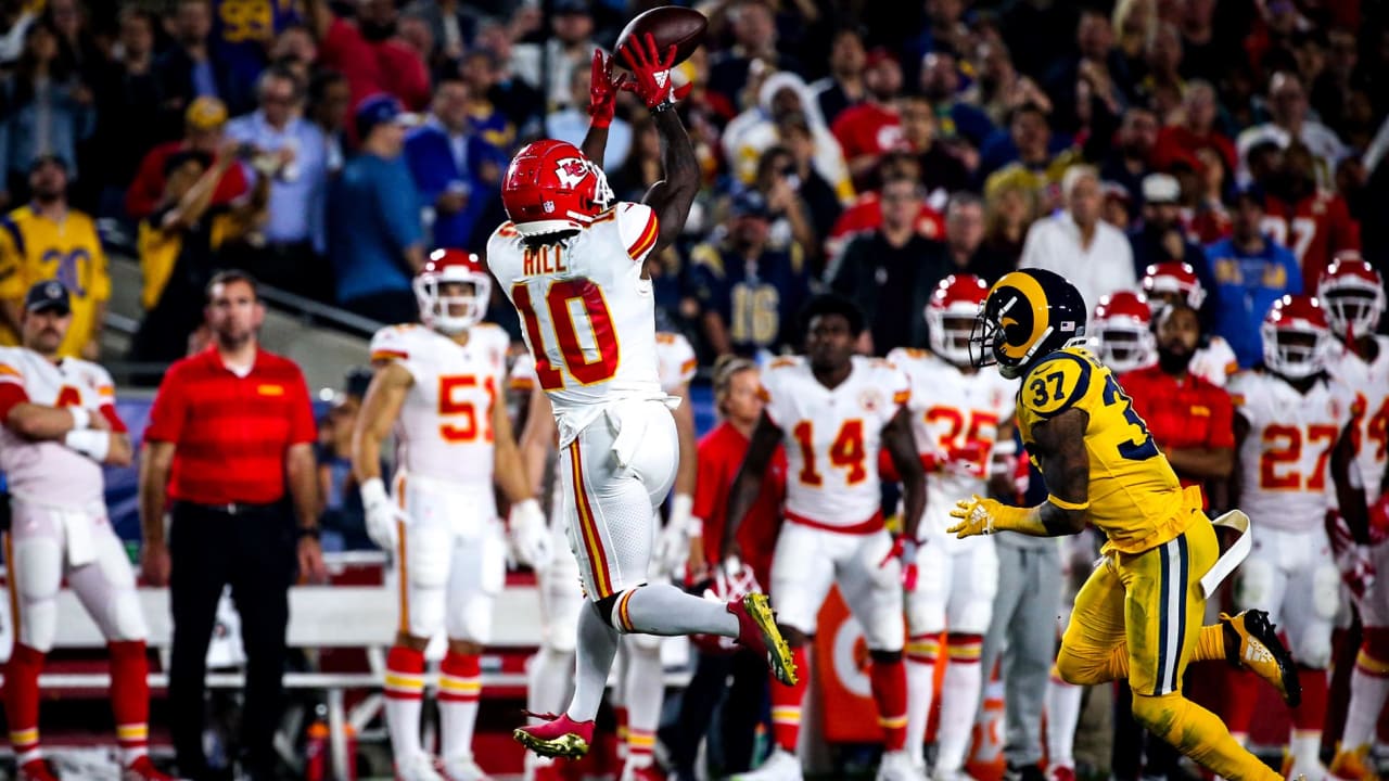 Kansas City Chiefs wide receiver Tyreek Hill (10) makes a catch during the  first half of the AF …