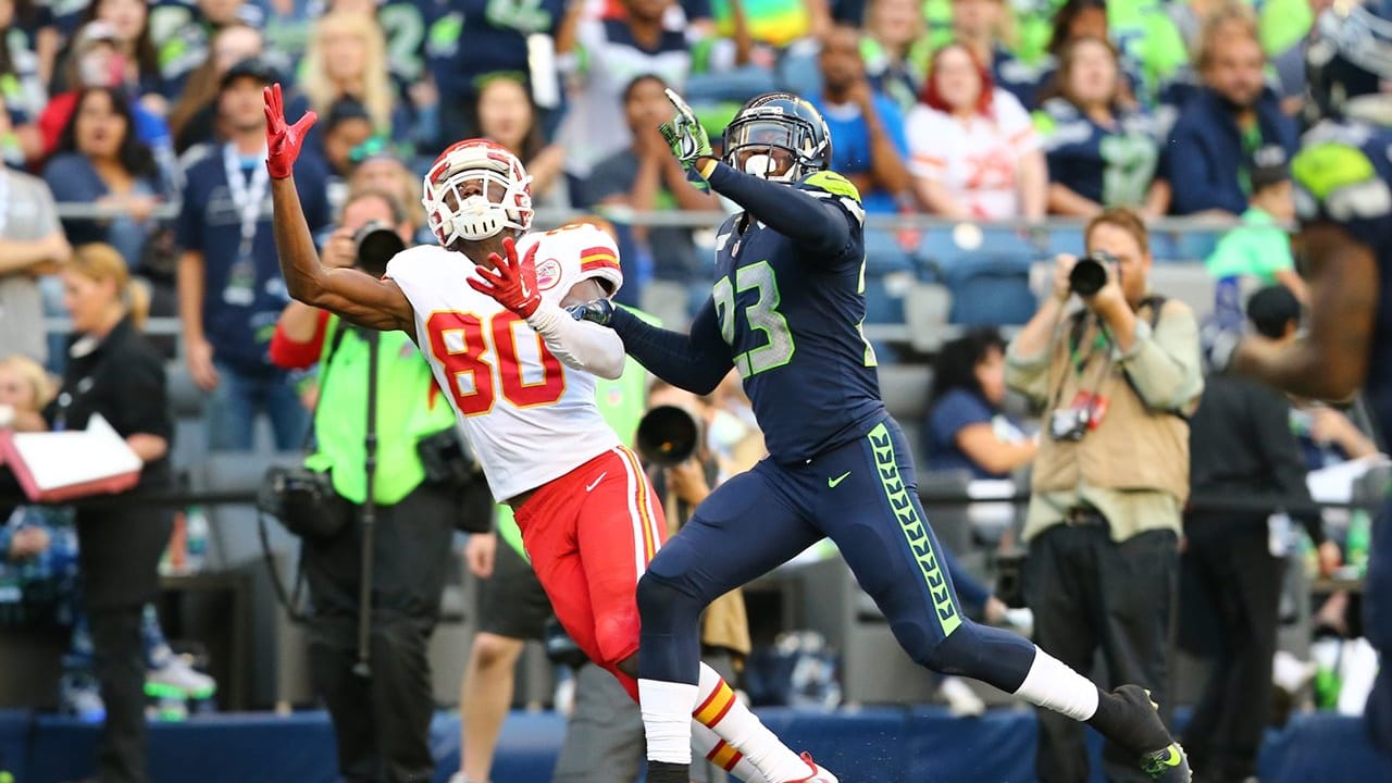 Photo Gallery: Chiefs vs. Seahawks Game Action