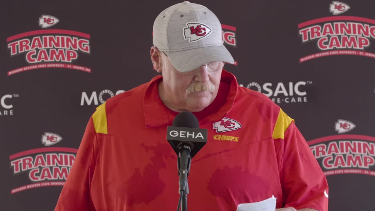 Chiefs concerned after Andy Reid shows up to camp 300 pounds under target  weight — The Sports Memery