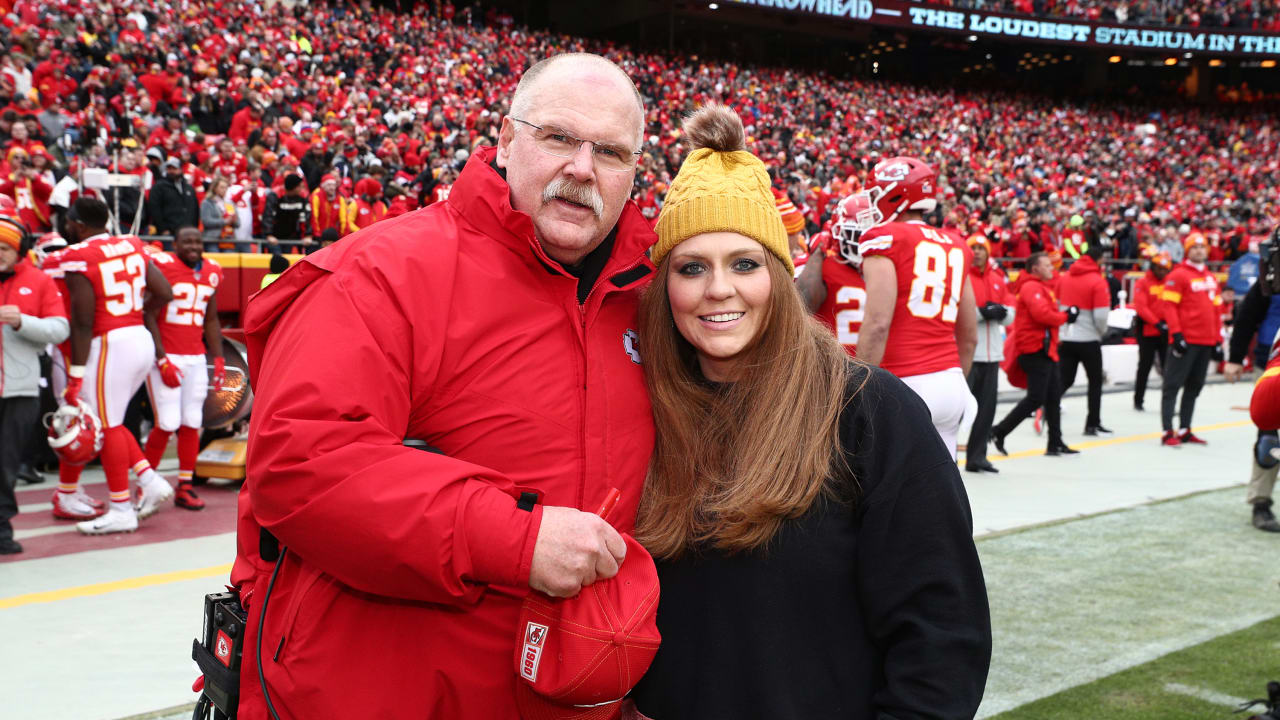 Photo Gallery: Chiefs Vs. Chargers Pregame Warmups