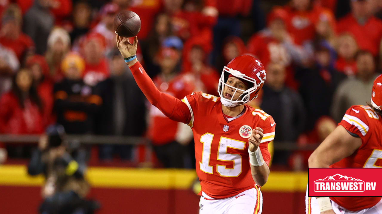 Kansas City Chiefs' Comeback During SNF Shows Why Tennessee