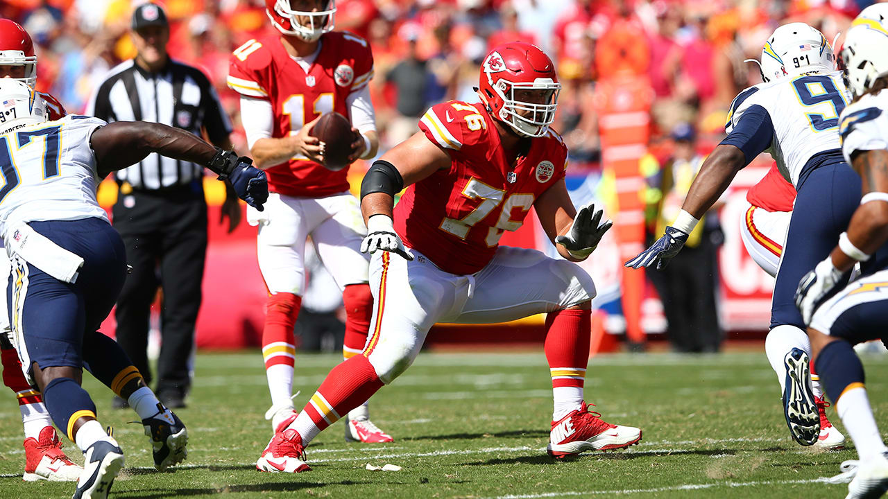 Chiefs Sign Duvernay-Tardif To Contract Extension