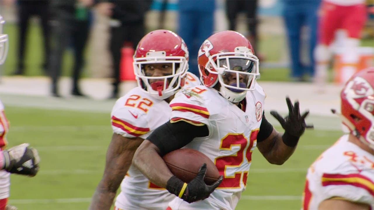 Chiefs Replay: Smith Leads the Scoring Drive