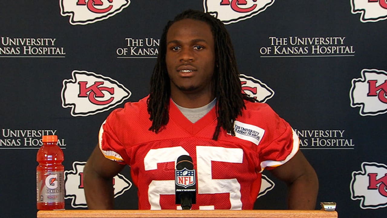 Chiefs' Jamaal Charles on field for mandatory minicamp