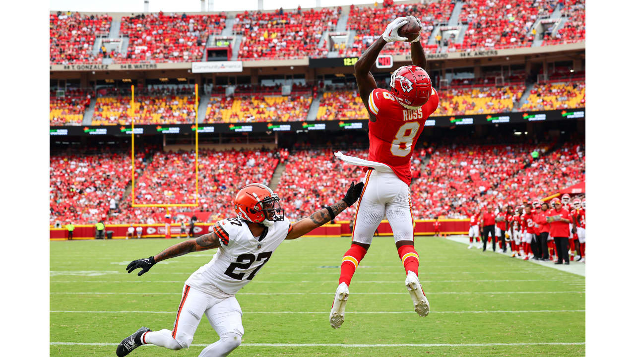 Cornell Powell of the Kansas City Chiefs celebrates with Wanya