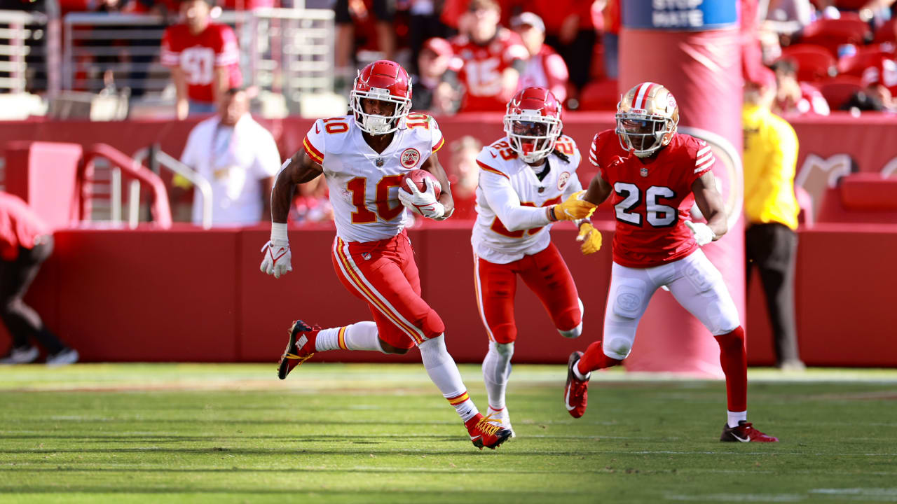 Tamarick Vanover of the Kansas City Chiefs looks on during a game