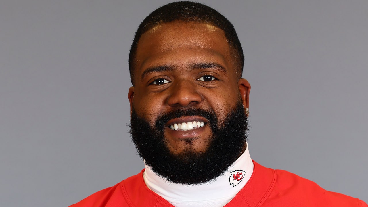 Five Things to Know About New Chiefs OT Donovan Smith