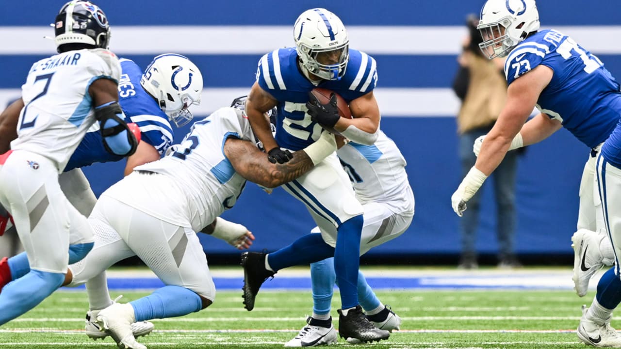 Colts Notebook: Taylor to practice Thursday, could play Sunday, Don't Miss  This