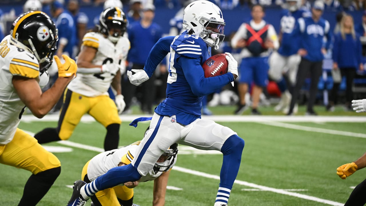 Can't-Miss Play: Indianapolis Colts defensive back Dallis Flowers erupts  for an 89-yard return on the second half kickoff