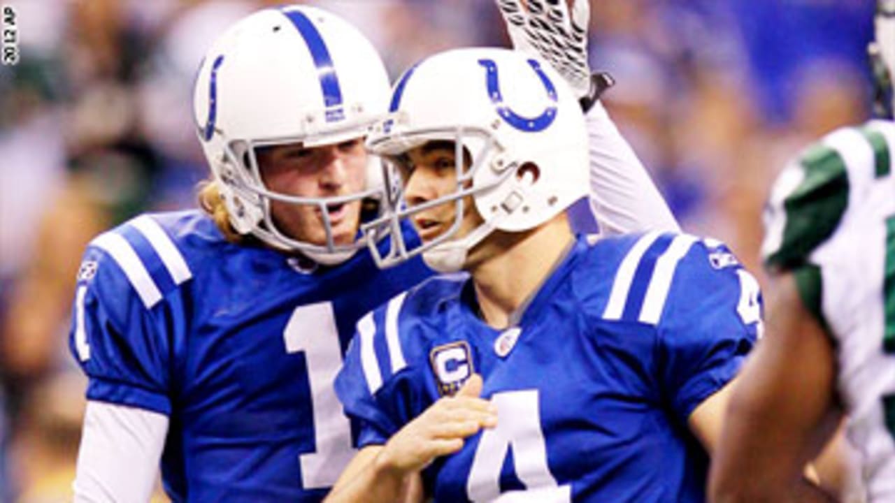 Vinatieri, Luck lead Colts past Vikings 23-20