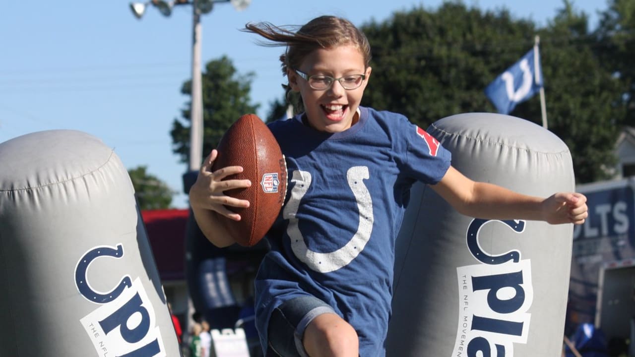 Big Blue Football Camp Ladoga Elementary
