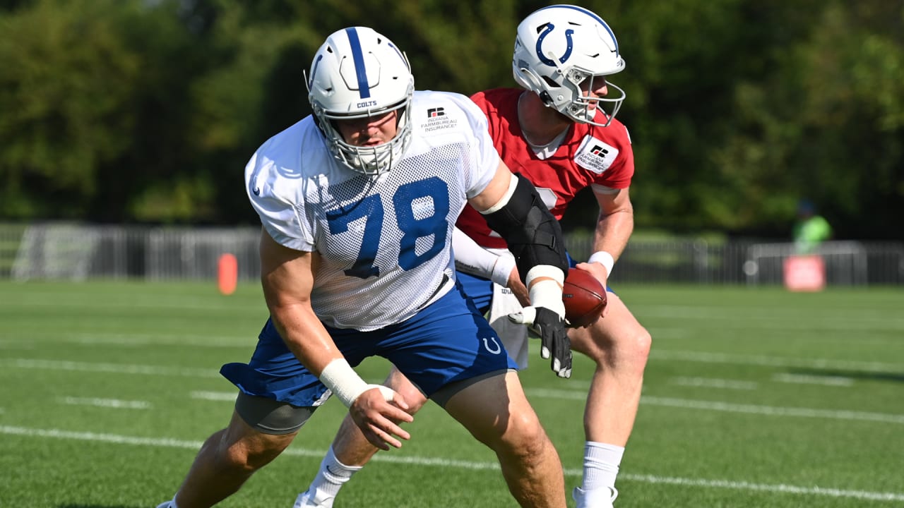 Quenton Nelson injury: Colts OL out with same ailment as Carson Wentz