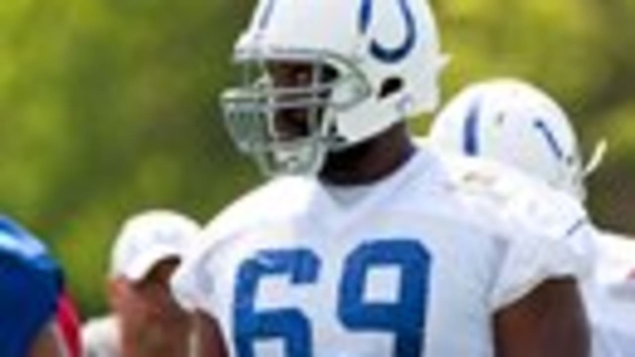 Colts Camp Day 2 Raimanns Contract Stalemate And Performance Review - h5khrs9