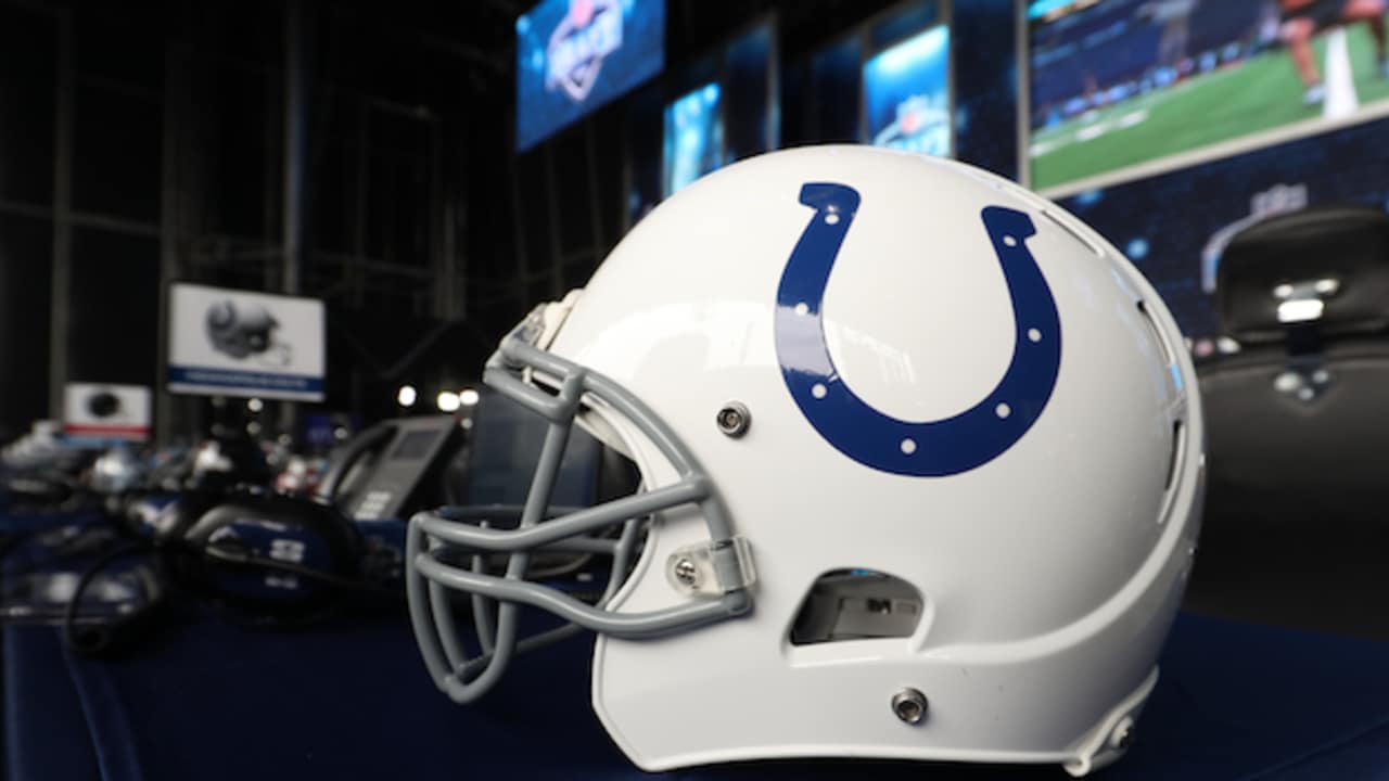 Download NFL Indianapolis Colts Football Helmet Wallpaper