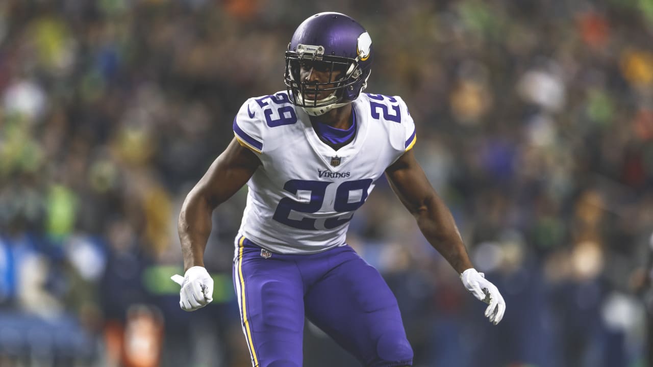 Cowboys sign Xavier Rhodes: Dallas adds former All-Pro CB to practice squad  ahead of playoffs 