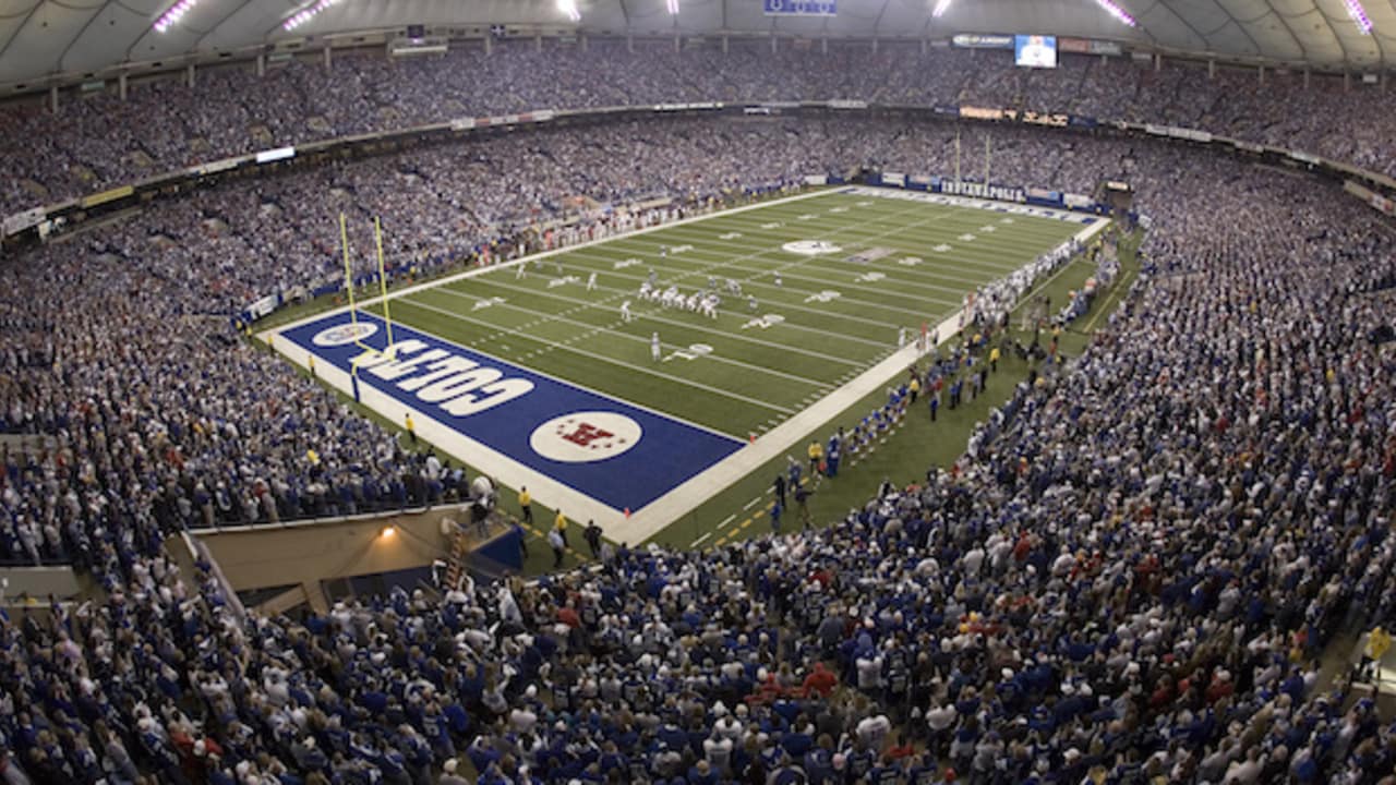 RCA Dome - History, Photos & More of the former NFL stadium of the  Indianapolis Colts