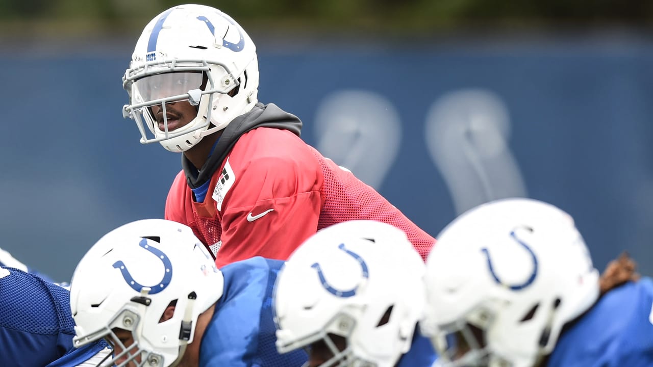 Roster Moves Colts Bring Back QB Phillip Walker To Practice Squad