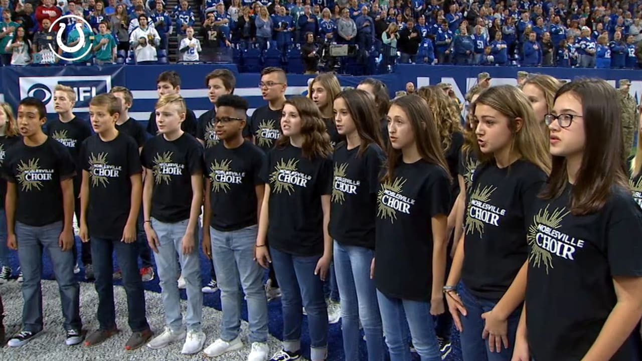 Noblesville West Middle School Choir Kicks off Colts Game With National