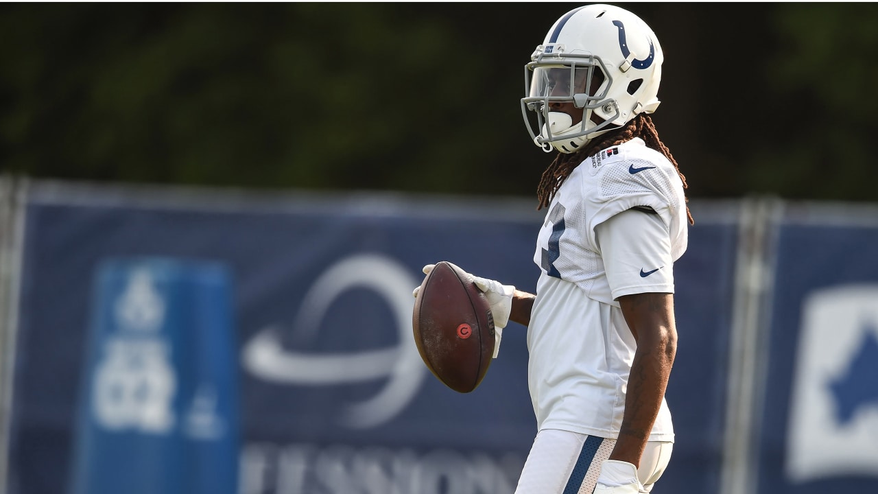 Colts Notebook: Happy Hilton enjoying training camp