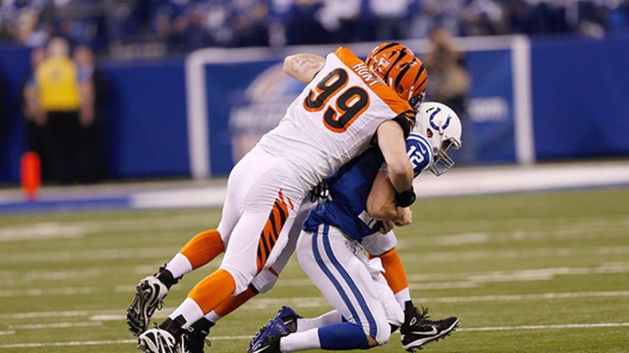 Margus Hunt, defense lead Indianapolis Colts past Washington