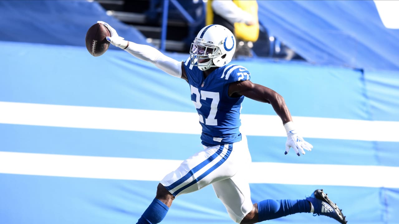 CB Xavier Rhodes returns to Colts