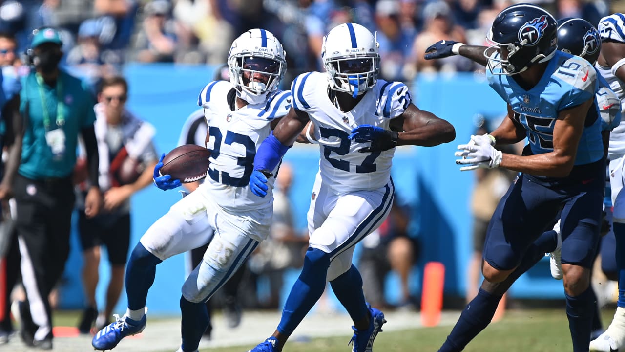 Titans-Colts clash for AFC South supremacy