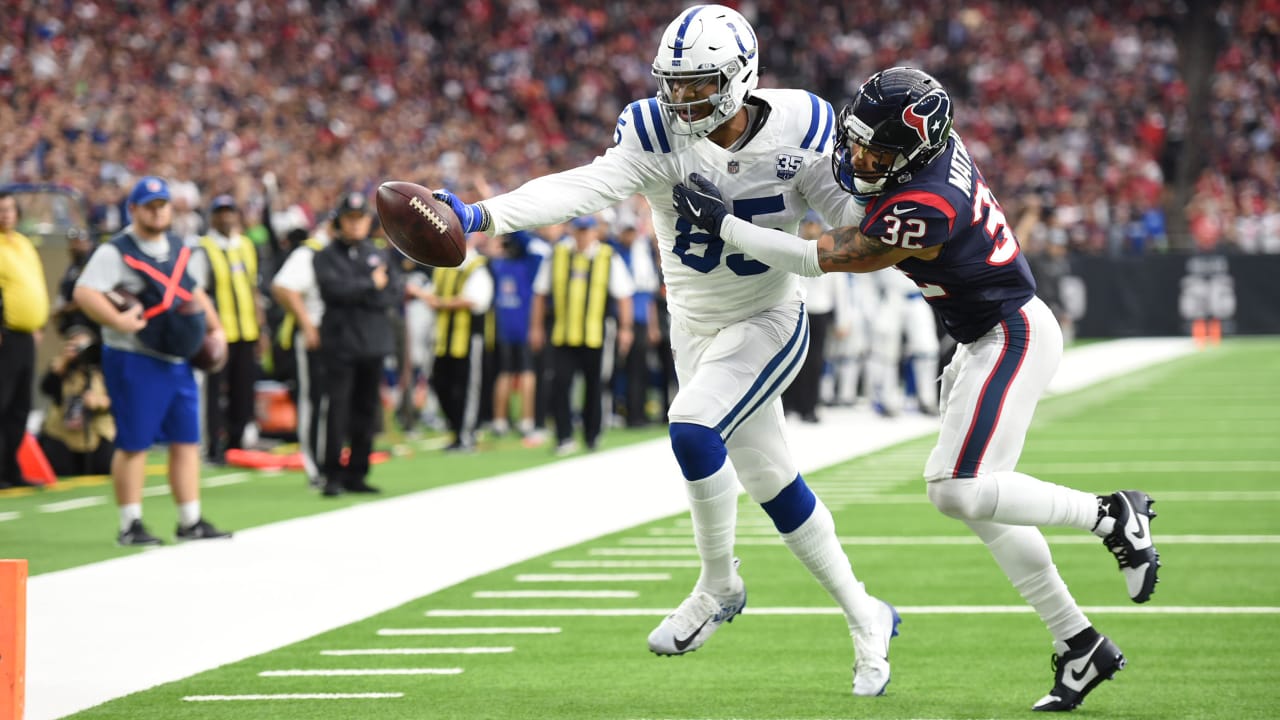 Colts Advance To Divisional Round With 217 Victory Over Texans