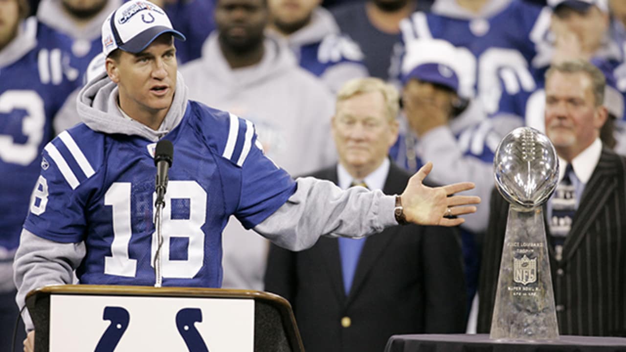 Tony Dungy, Peyton Manning discuss halftime adjustments in NFL games