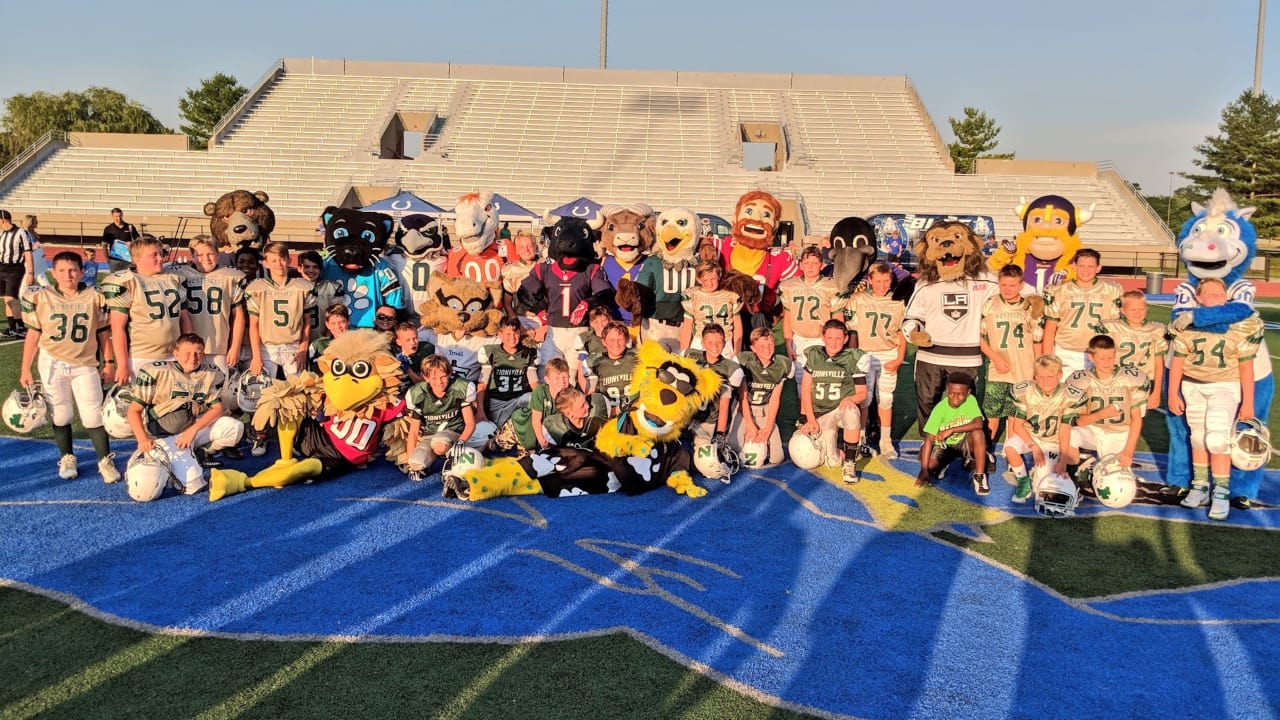 Nfl Mascots Gather In Indy