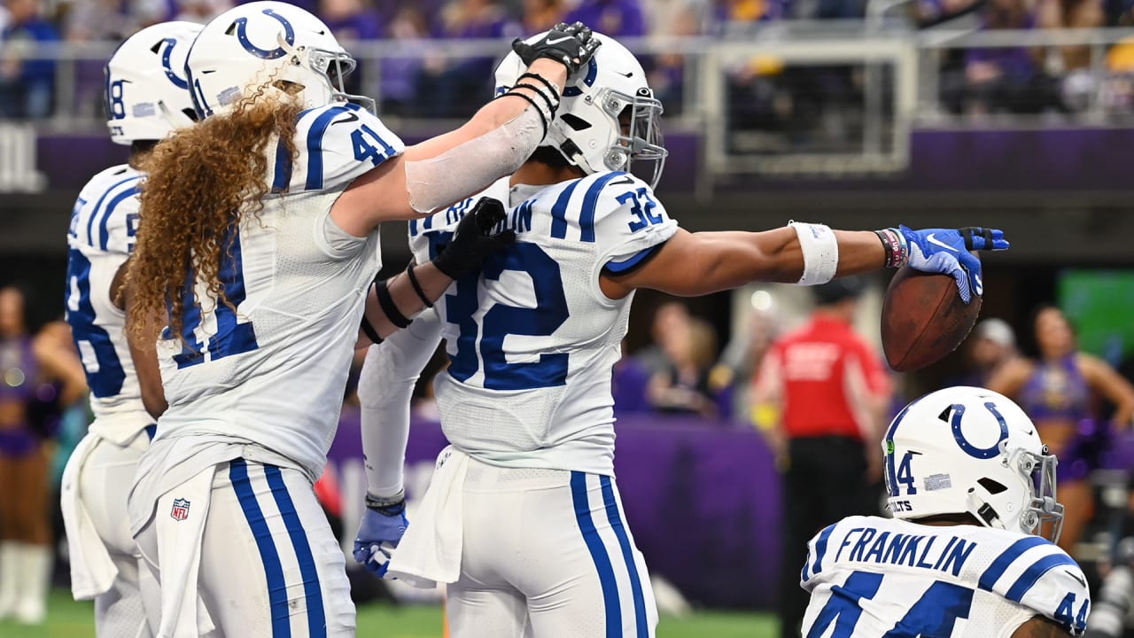 Kirk Cousins throws a pick-six to Julian Blackmon, Colts vs. Vikings 30-0 