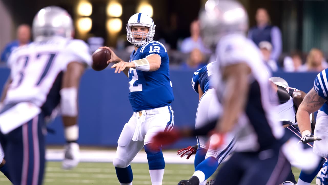 October 18, 2015: New England Patriots wide receiver Julian Edelman (11)  runs with the ball during NFL football game action between the New England  Patriots and the Indianapolis Colts at Lucas Oil