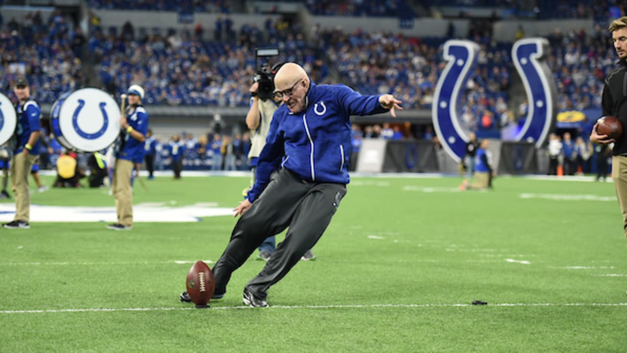 From Retired Punter to Old Man: Pat McAfee nails kicks for cancer research