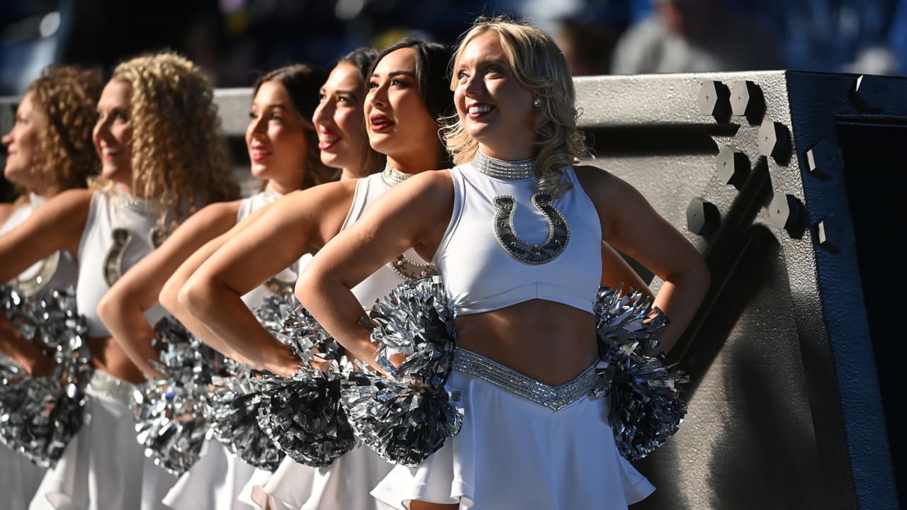 Cheer Highlights Colts vs. Eagles