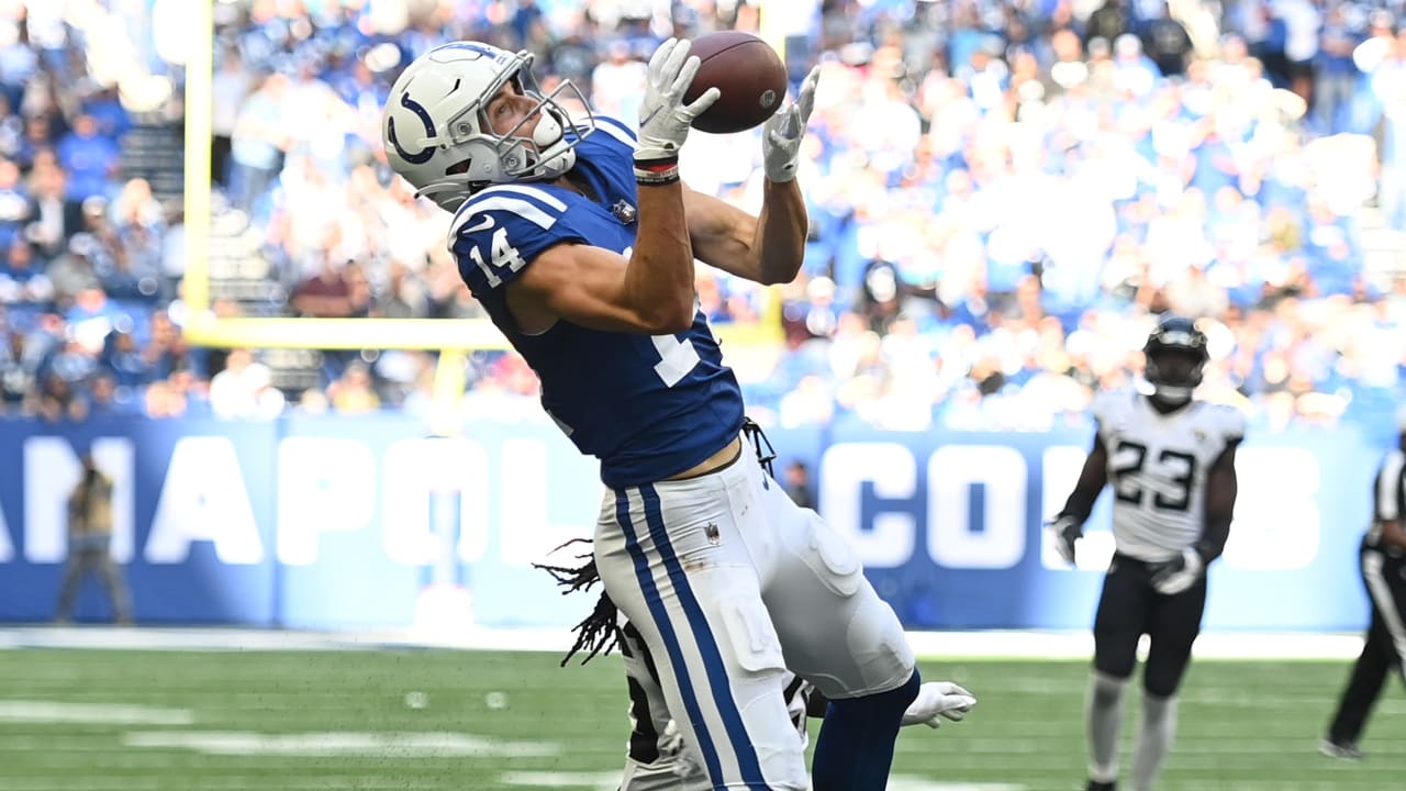 Alec Pierce Indianapolis Colts Unsigned Makes Game-Winning Touchdown Photograph