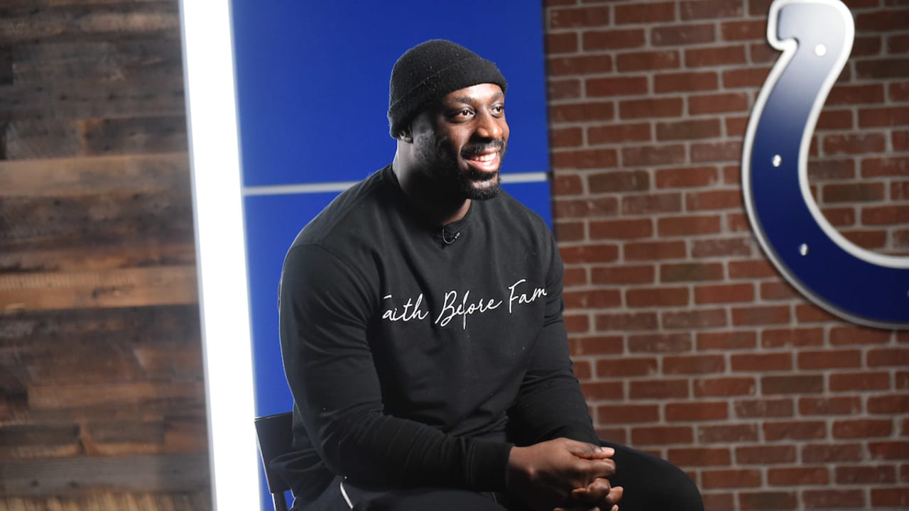 Colts: Justin Houston is NFL's all-time safety king no matter what